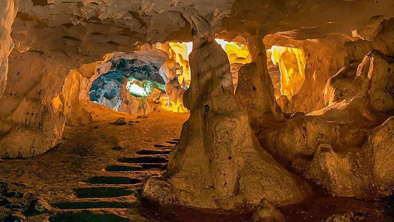 Karain Cave - Karain Mağarası - Döşemealtı Antalya